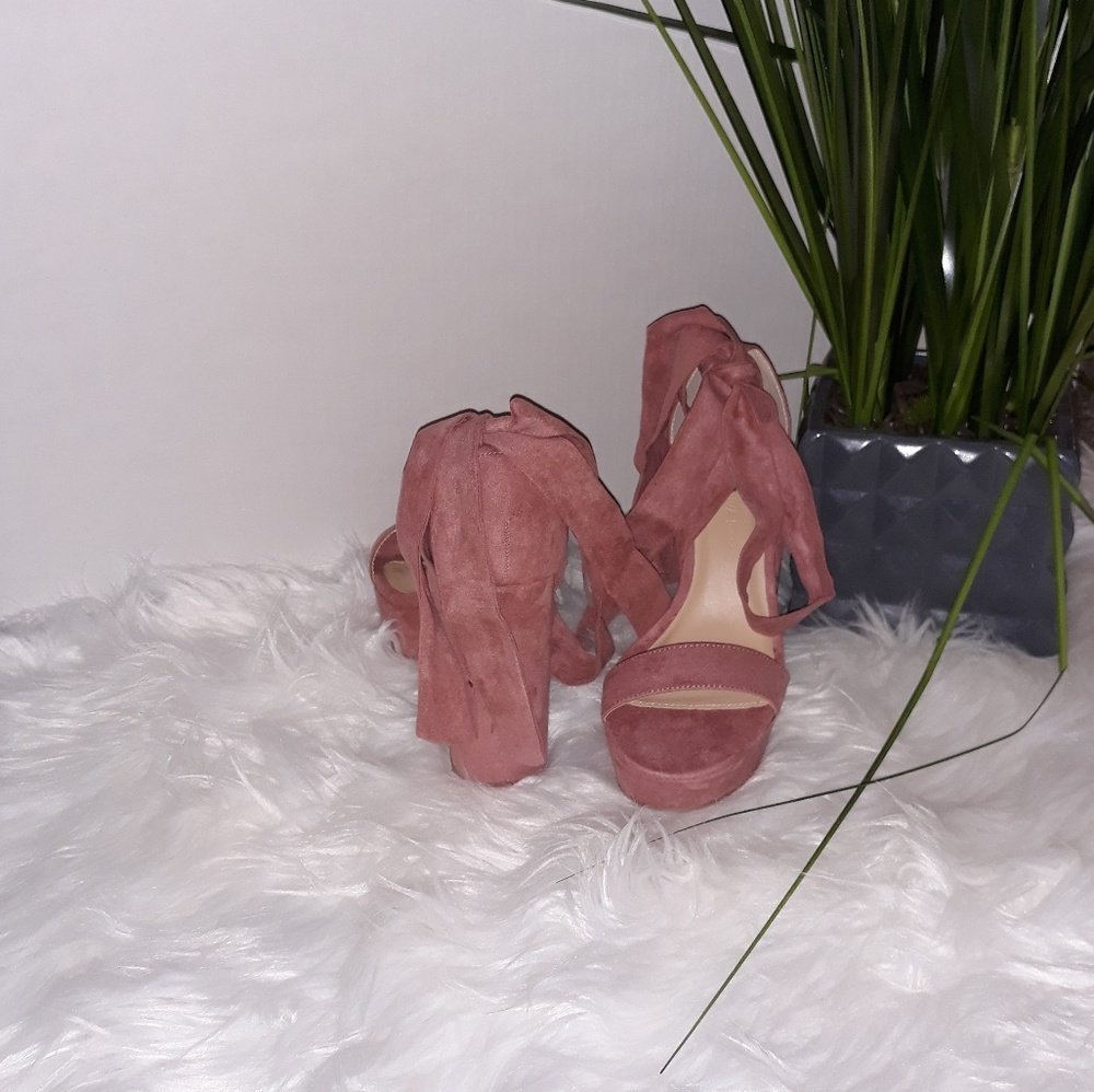 Women shoes
